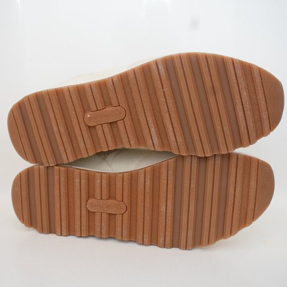 Baretraps Gwenda Athleisure Casual Lace Up Sneaker NWT Women's Size 7.5 - Picture 3 of 5